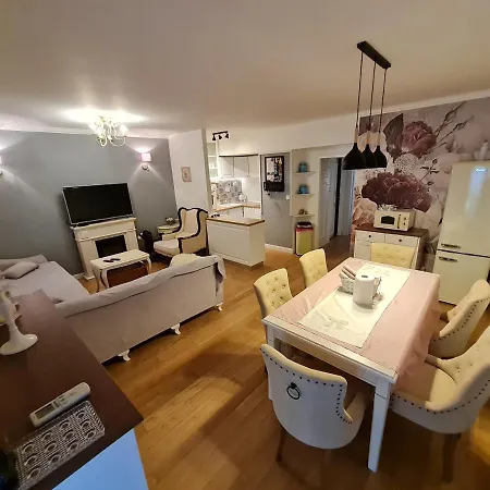 アパート Bellina